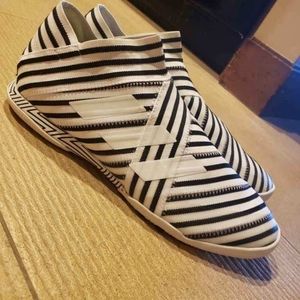 Adidas nemezizs